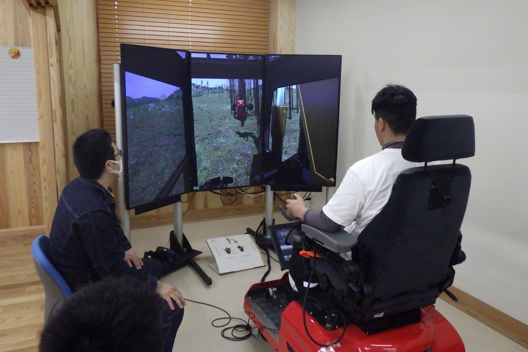 ハーベスタシミュレータ