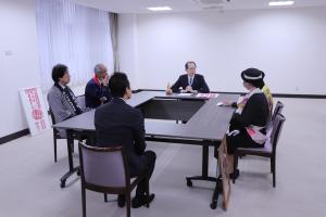 知事表敬1