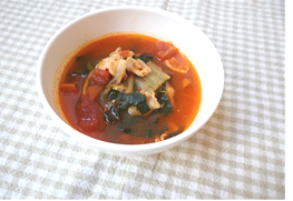 にらのトマトキムチスープ