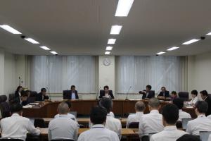 常任委員会の写真