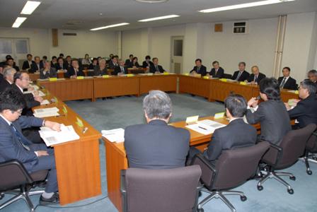 会議の模様