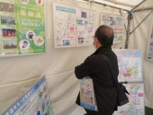 出展の様子４