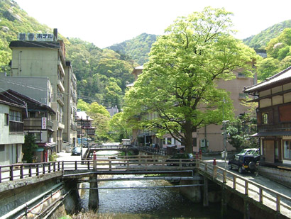 東山温泉郷
