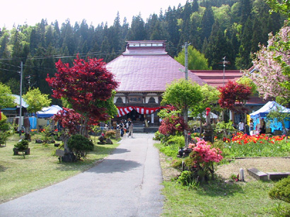 西隆寺