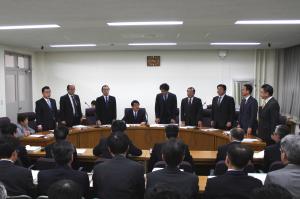 常任委員会採決:土木委員会