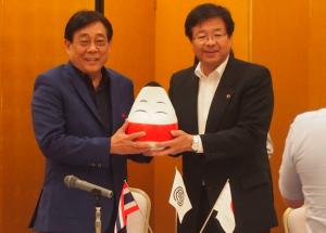 事前キャンプ